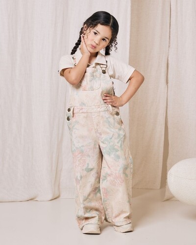 Foto Jardineira Jeans Florinha
