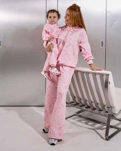 Foto Conjunto Moletom Flô Rosa