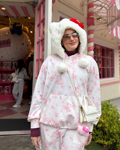 FotoConjunto Moletom Flô Off