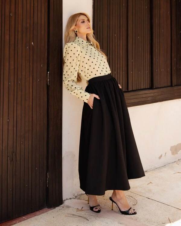 Saia Lea Preto