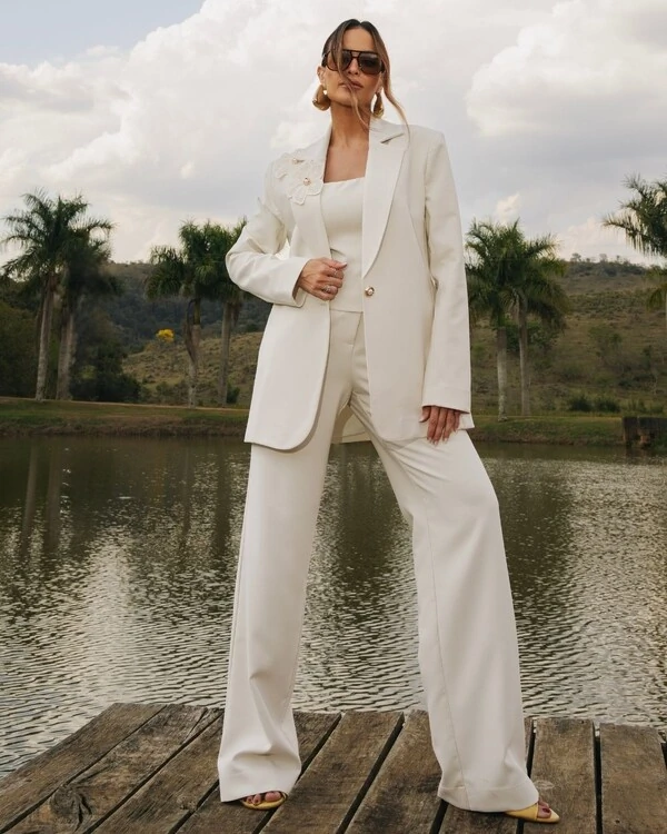 Blazer Briana
