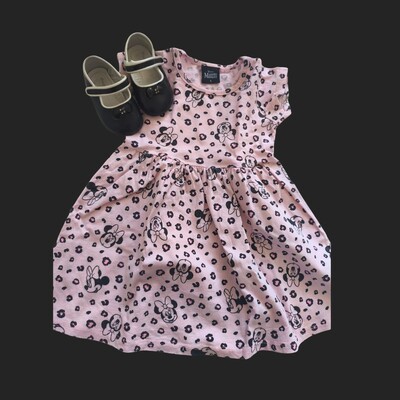 Foto Vestido Infantil Minnie – Delicado, Confortável e Cheio de Estilo