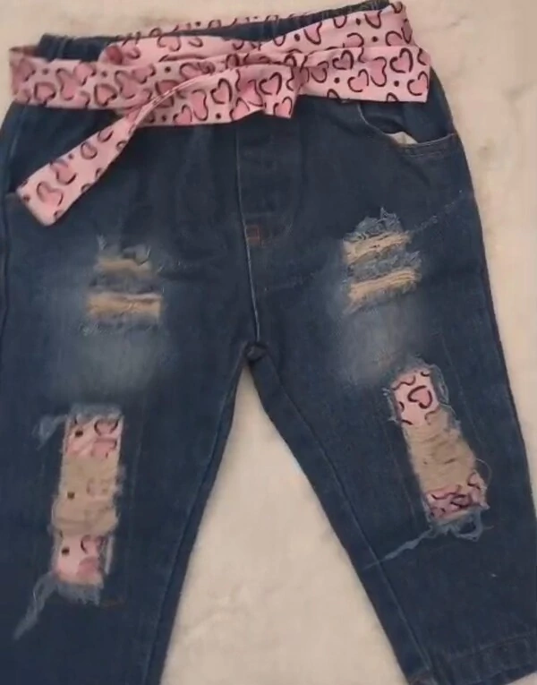 calça jeans de bebê- conforto que a pele do bebe merece