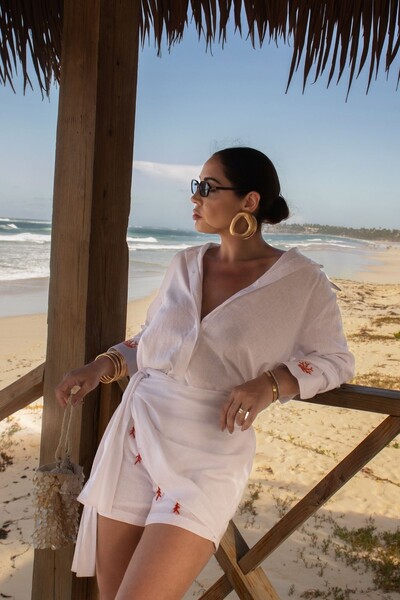 FotoShorts Saia Twisted