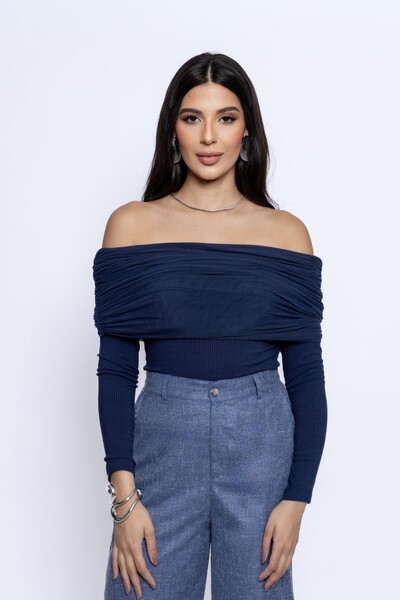 Foto Blusa Ombro a Ombro Detalhe Tule