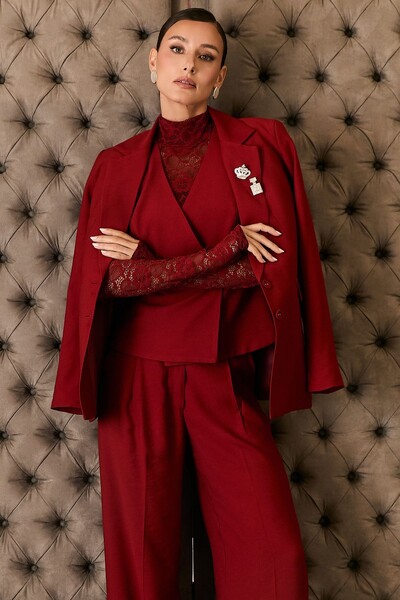 Foto Blazer Alongado Com Lapela