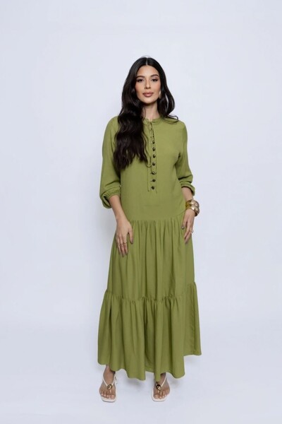 Foto Vestido Amplo Manga Longa Maria e Abotoamento Frontais