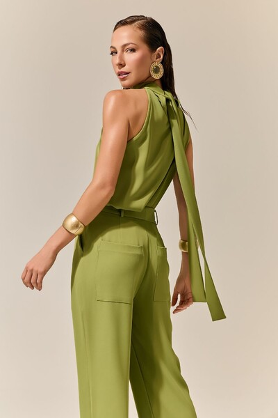 FotoBlusa Halter Laço Crepe