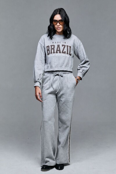 Foto Calça De Moletom Com Elástico E Detalhe Lateral