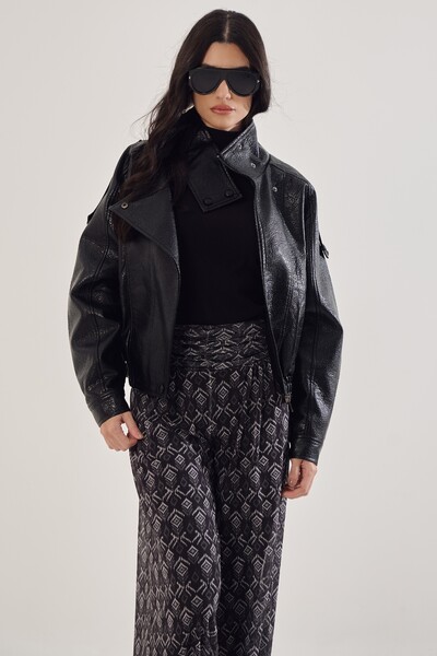 Foto Jaqueta Oversized Biker Em Couro Sintético