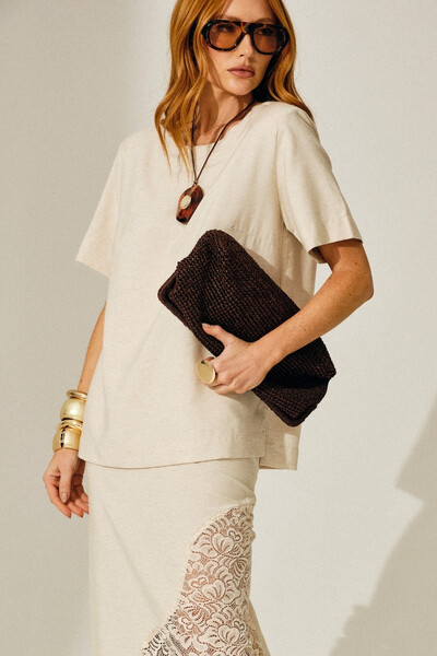 Foto T-Shirt Minimal Oversized em Alfaiataria