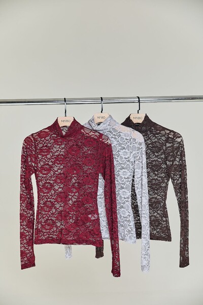 Foto Segunda Pele De Renda Com Gola Turtleneck