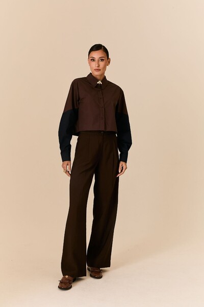 FotoCamisa Bicolor Com Recortes