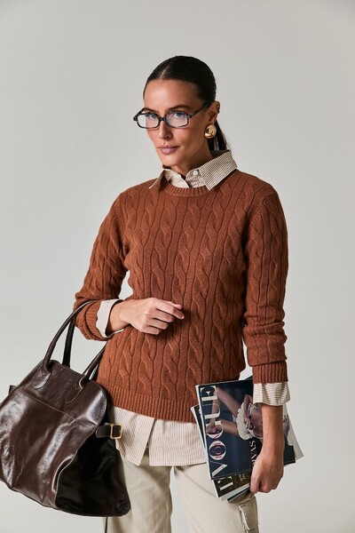 Foto Tricot Decote Careca Trançado Manga Longa