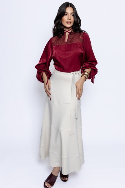 FotoBata Mangas Amplas Detalhe Recorte Devorê