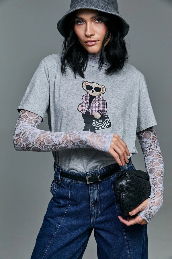 T-shirt Ursa Com Bolsa De Zebra