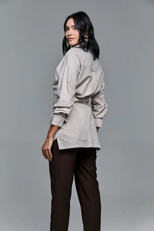 Camisa De Tricoline Com Saia Avulsa Sobreposta