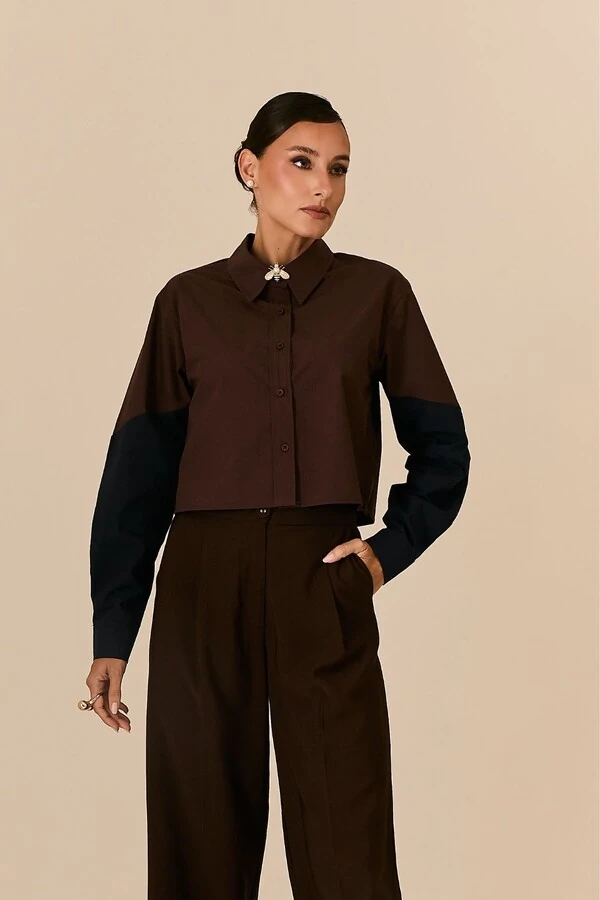 Camisa Bicolor Com Recortes