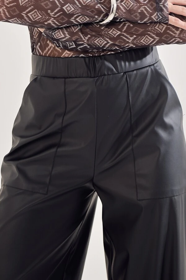 Calça Ballon Em Couro Sintético