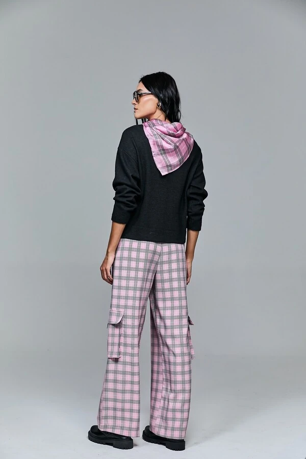 Calça Cargo Xadrez Com Elástico Na Cintura