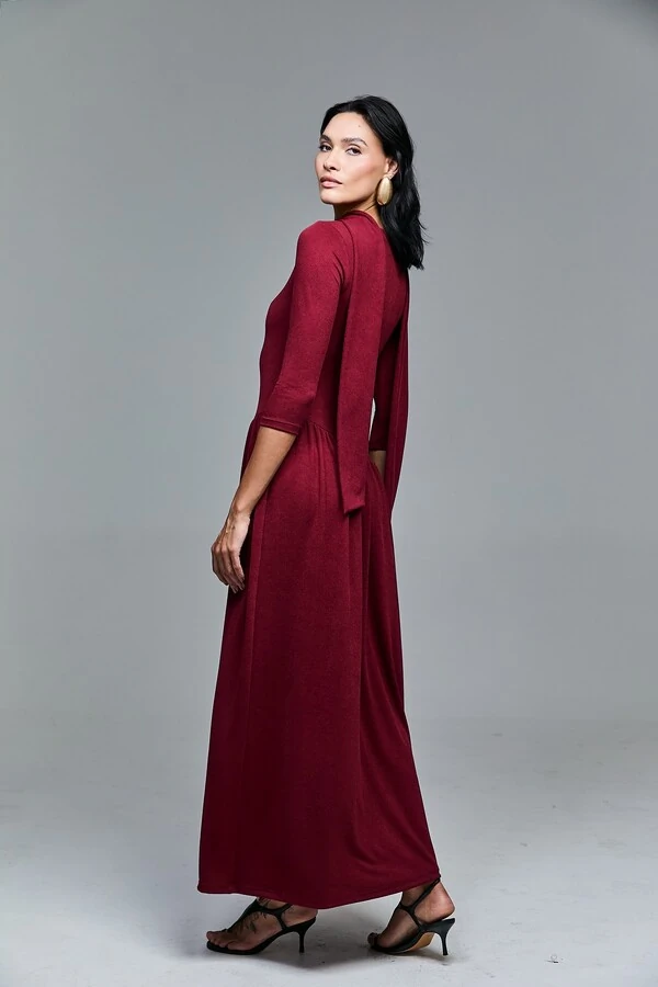 Vestido Longo Em Malha Texturizada Com Faixa Avulsa