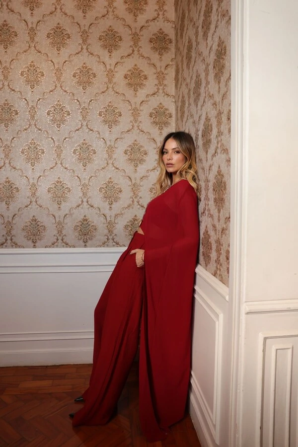 Capa Mullet Em Crepe