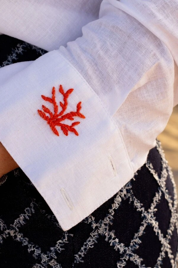 Camisa Cambraia Bordado Punho