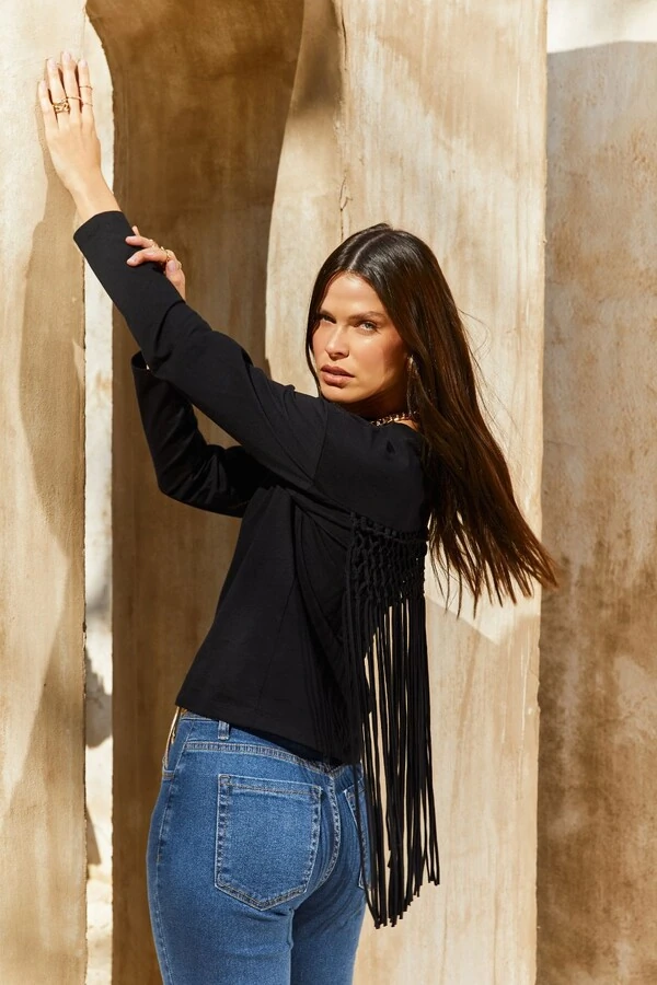 Blusa Manga Longa Macrame