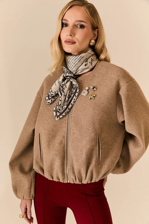 Jaqueta Bubble Broches