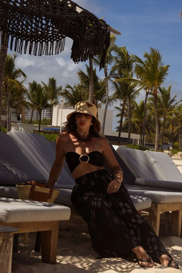 Calça Pregas C/ Faixa