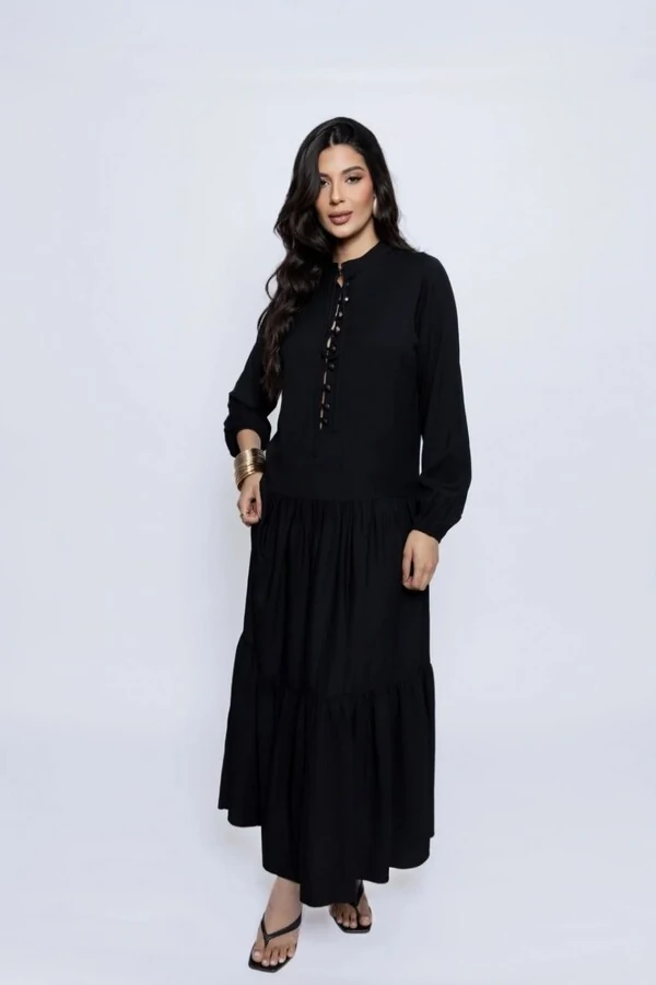 Vestido Amplo Manga Longa Maria e Abotoamento Frontais