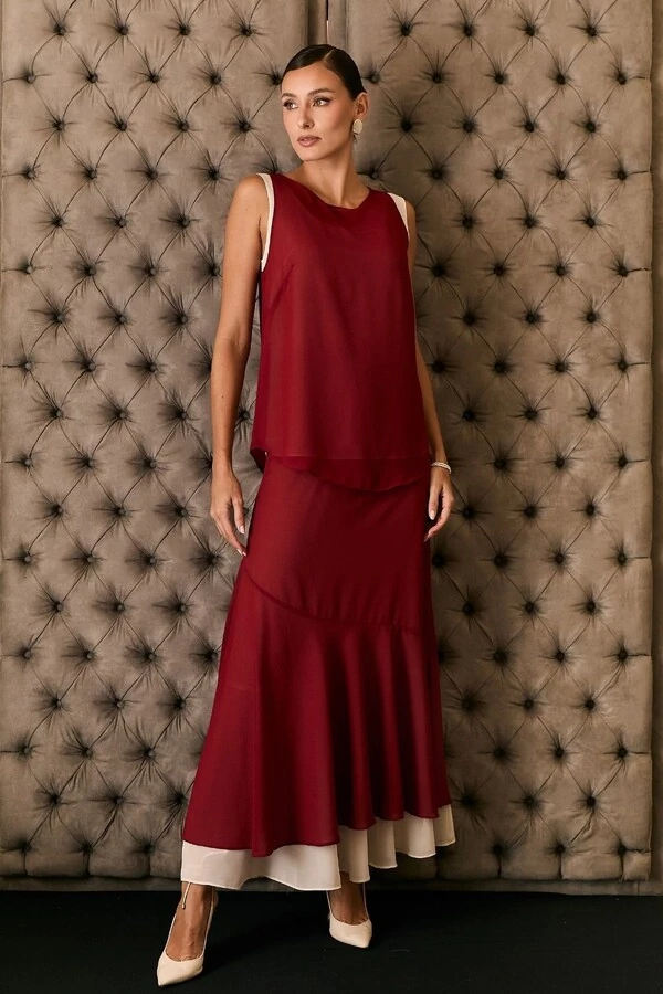 Saia Longa Com Recorte Em Crepe