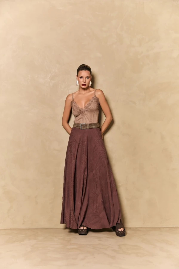 Regata Malha Canelada Decote C/ Renda