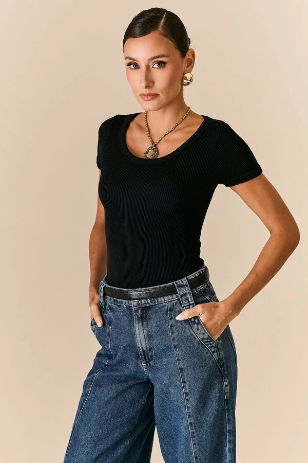 Blusa Malha Canelada Sem Costura