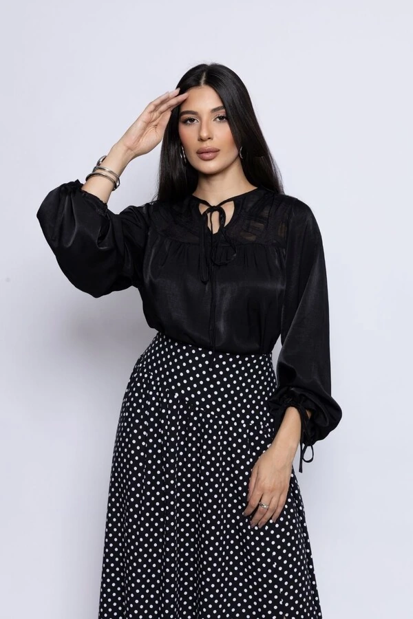 Bata Mangas Amplas Detalhe Recorte Devorê