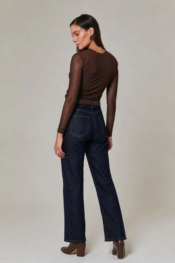 Blusa Em Tule Com Frente Transpassada Manga Longa