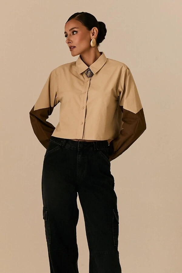 Camisa Bicolor Com Recortes