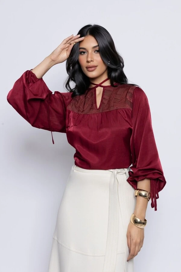 Bata Mangas Amplas Detalhe Recorte Devorê