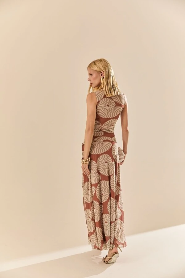 Vestido Longo Tule Caracol