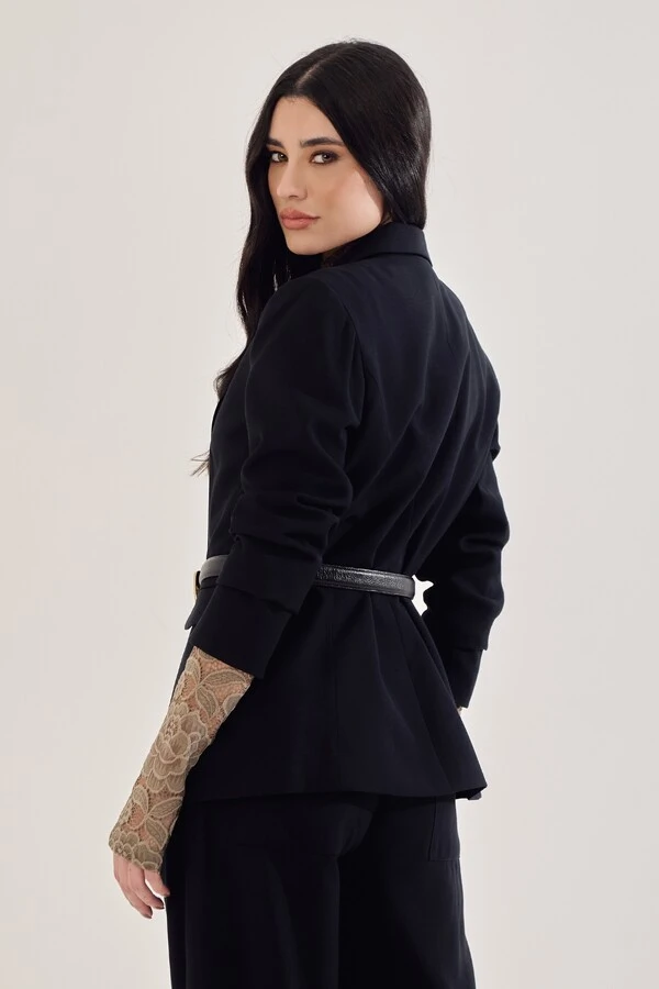 Blazer Alfaiataria Acinturado Com Lapela