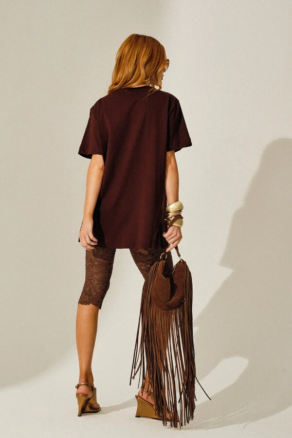 T-Shirt Oversized com Top Renda Sobreposto