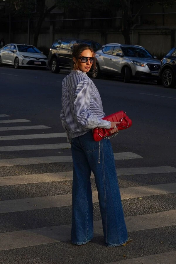 Calça Jeans Recorte Lateral