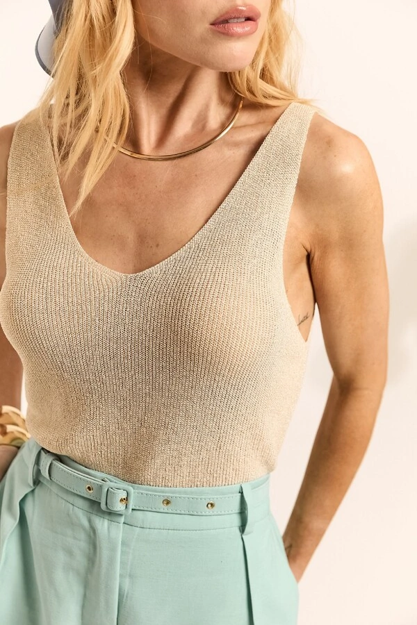Regata Decote em V em Tricot Timeless