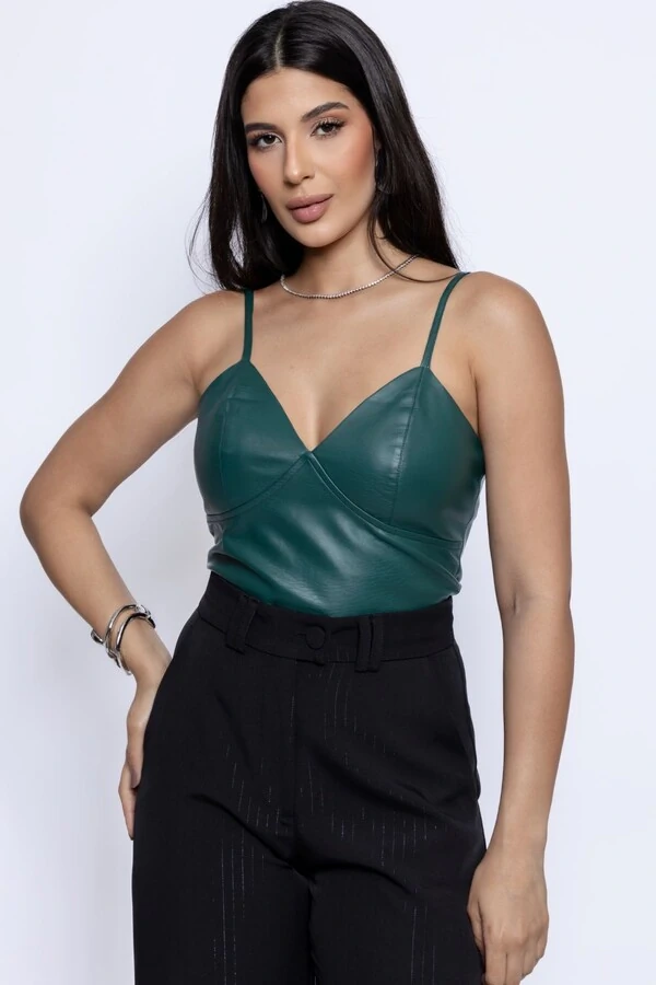 Cropped Pu Recorte Busto