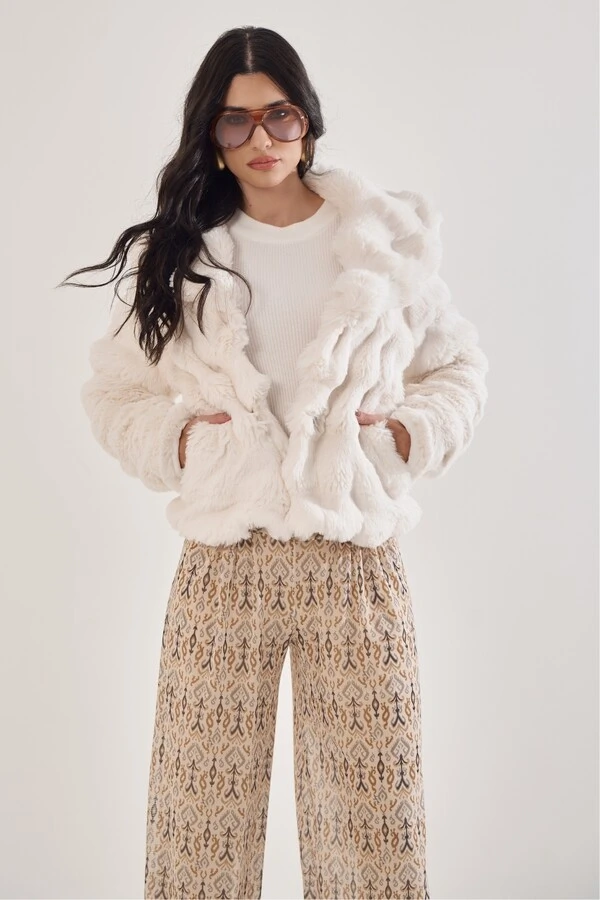 Casaco Faux Fur