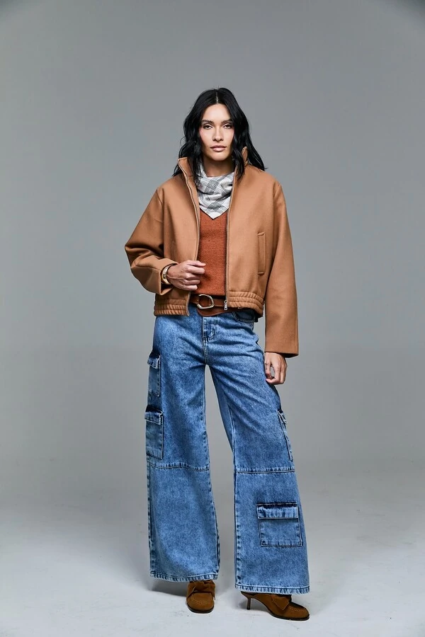 Jaqueta Em Lã Batida Com Capuz Removível E Zíper Frontal