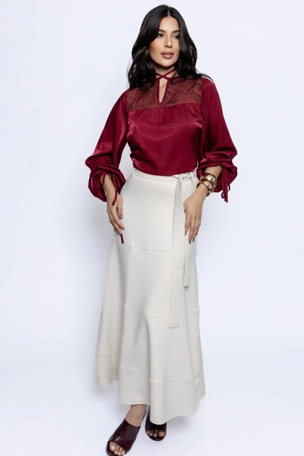 Bata Mangas Amplas Detalhe Recorte Devorê