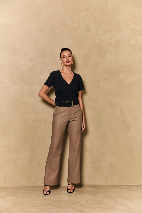 Calça Boot Cut C/ Recortes Pu