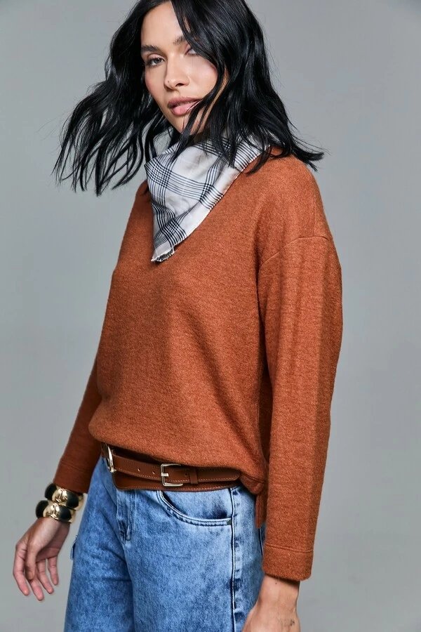 Blusa Manga Longa Malha Lã Com Bandana Avulsa