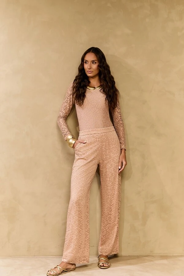 Calça Renda